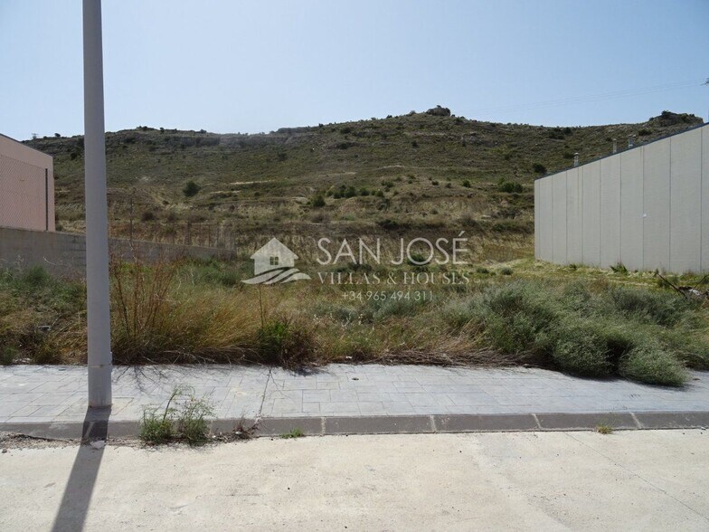 Industriel/Logistique dans Aspe, Alicante à vendre - Photo de l’immeuble – Image 1 sur 8