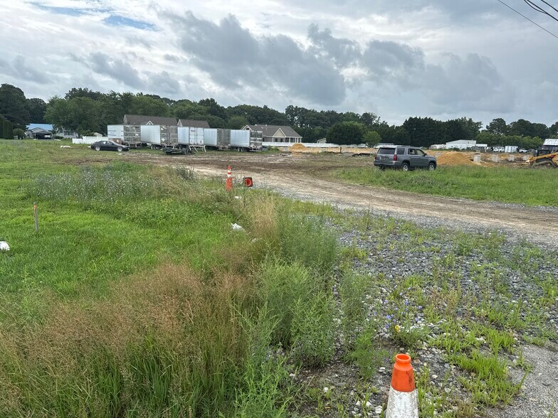 26595 John J Williams Hwy, Millsboro, DE à louer - Photo de l’immeuble – Image 3 sur 3