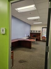 10 Strecker Rd, Ellisville, MO à louer Photo intérieure– Image 2 sur 5