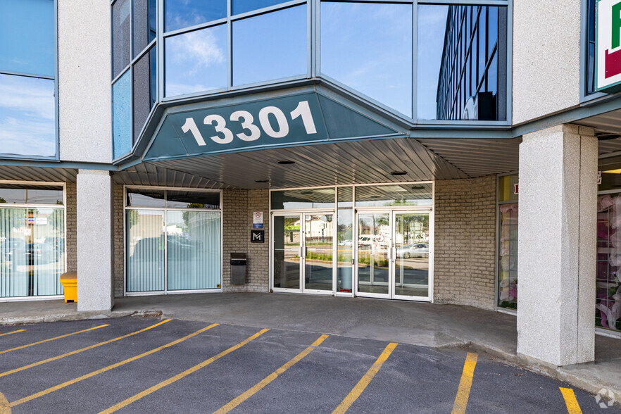 13301-13313 Rue Sherbrooke E, Montréal, QC à louer - Photo de l’immeuble – Image 3 sur 9