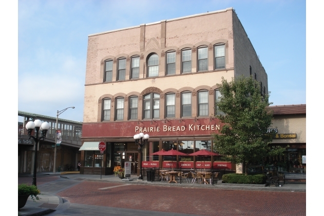 101 N Marion St, Oak Park, IL à louer - Photo principale – Image 1 sur 4