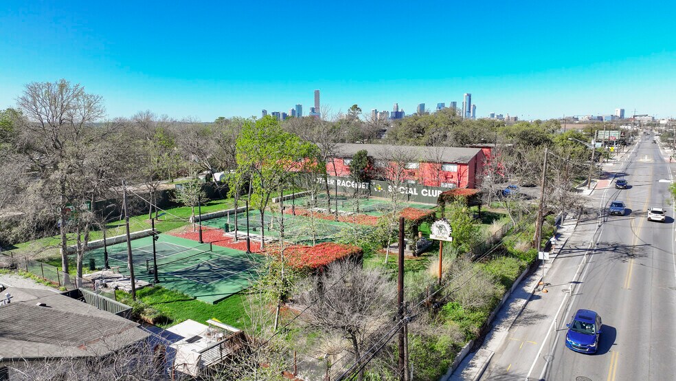 2715 Manor Rd, Austin, TX à louer - Photo principale – Image 1 sur 5
