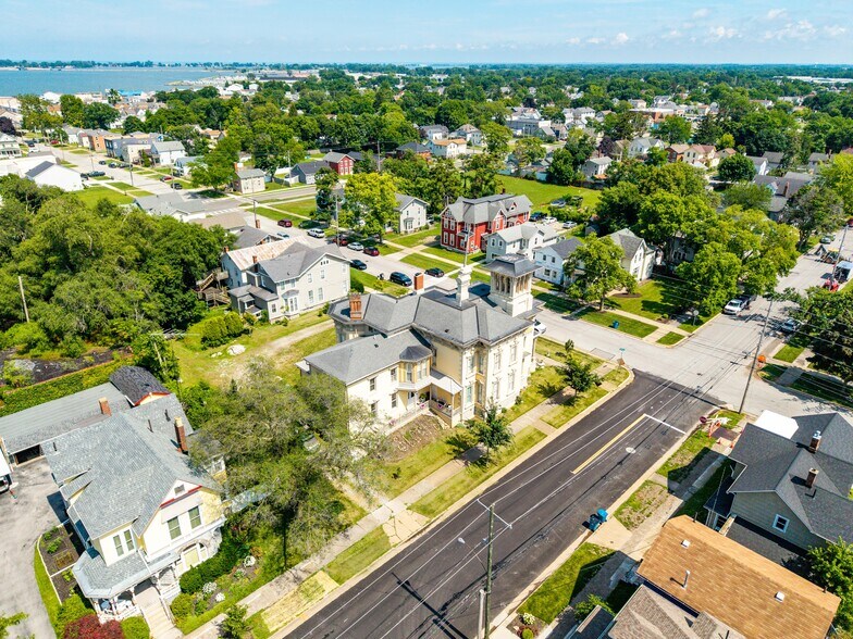 403 E Adams St, Sandusky, OH à vendre - Photo de l’immeuble – Image 2 sur 34