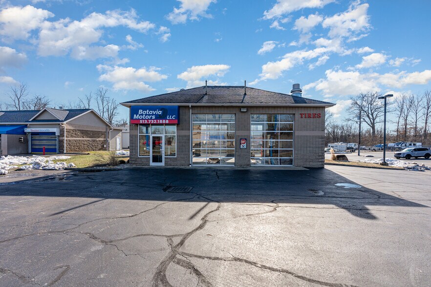 1012 Hospital Dr, Batavia, OH à louer - Photo de l’immeuble – Image 3 sur 17