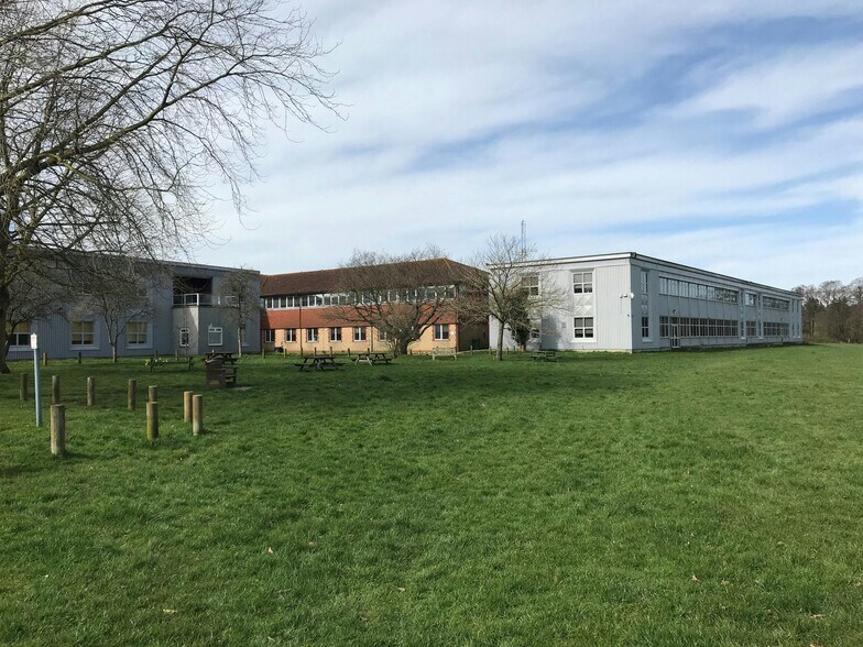 Penns Pl, Petersfield à louer - Photo de l’immeuble – Image 3 sur 9