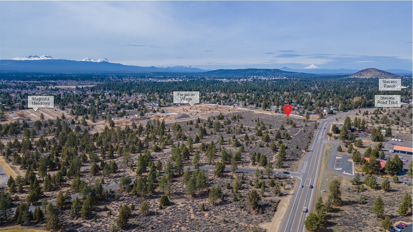 61085 Ferguson Rd, Bend, OR à vendre Photo principale– Image 1 sur 9