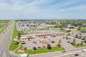 510 Hwy-1 Hwy, Strathmore, AB - VUE AÉRIENNE  vue de carte - Image1