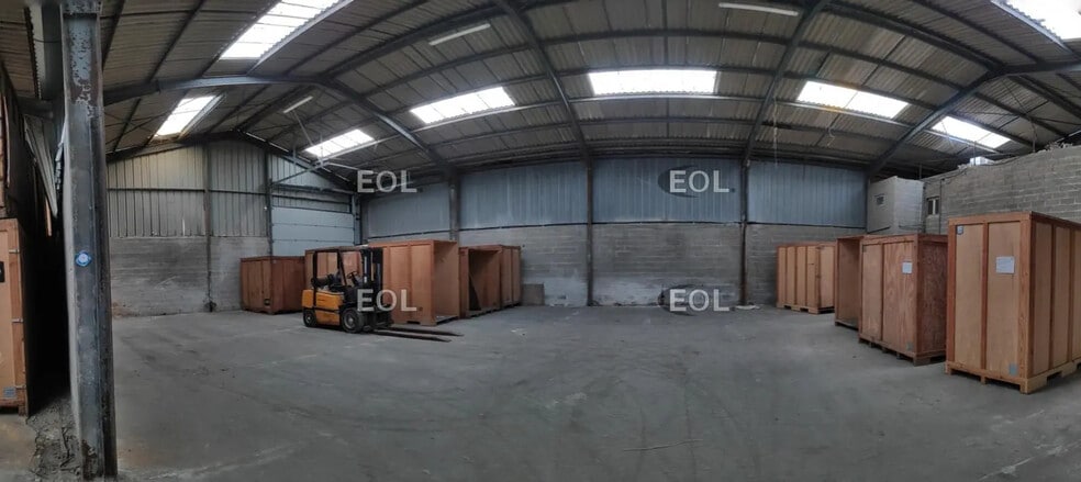 Industriel/Logistique dans Saint-Malo à louer - Photo intérieure – Image 2 sur 3