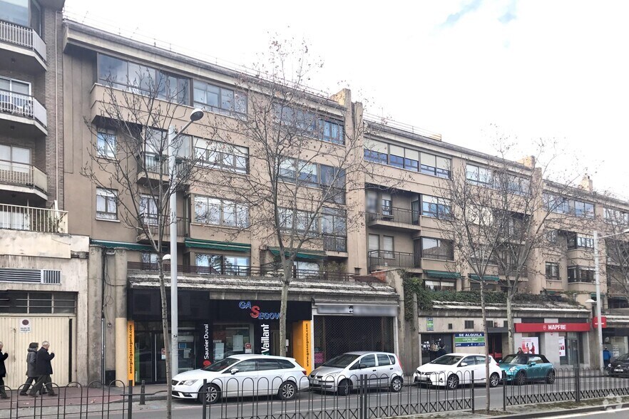 Immeuble residentiel dans Segovia, Segovia à vendre - Photo de l’immeuble – Image 2 sur 2