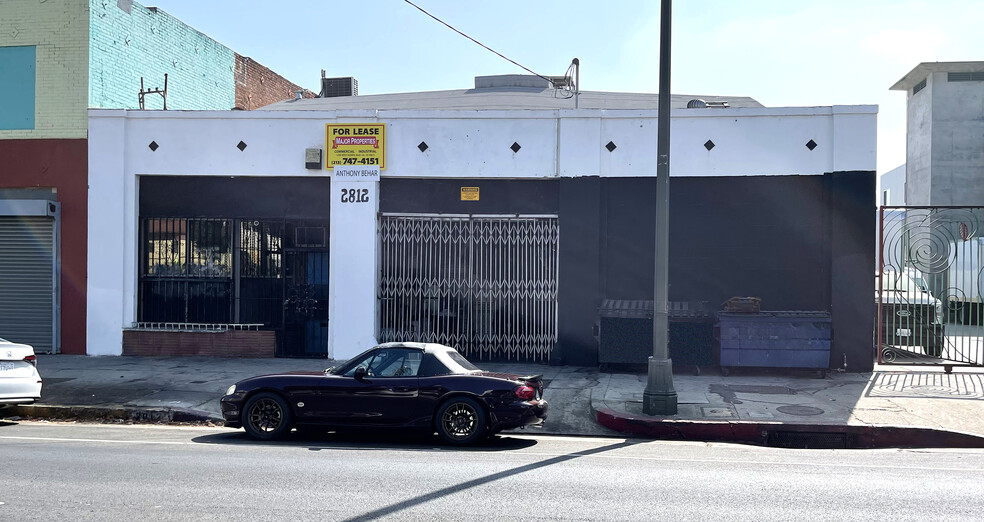 2812 S Main St, Los Angeles, CA à louer - Photo de l’immeuble – Image 1 sur 5
