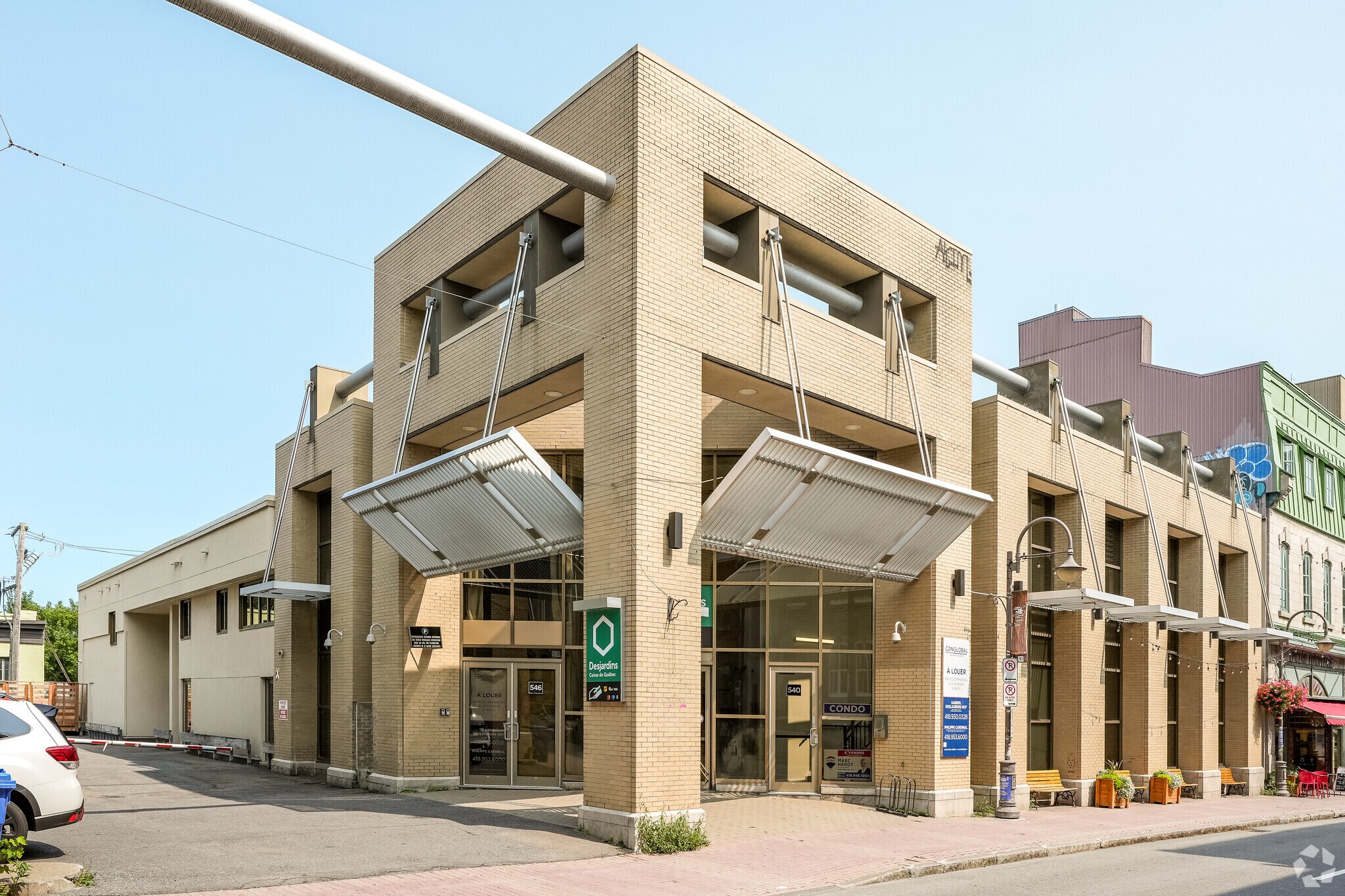 540-550 Rue Saint-Jean, Québec, QC à vendre Photo principale– Image 1 sur 1