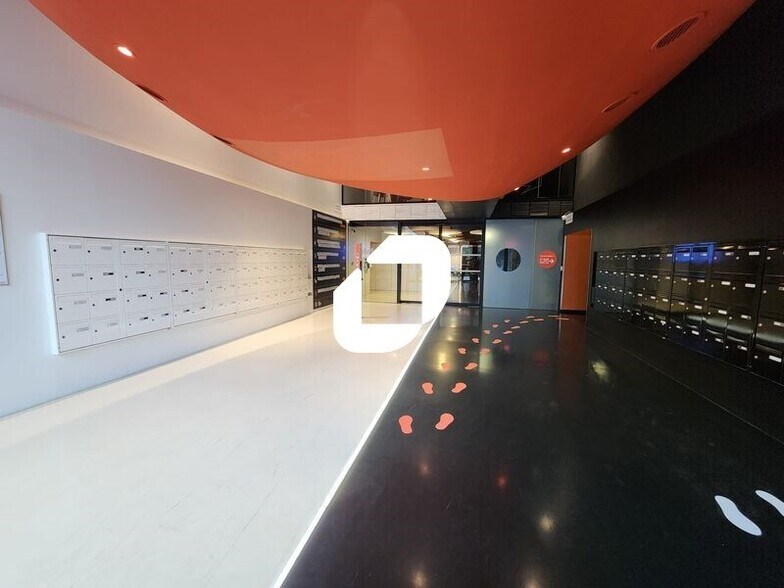 Bureau dans Paris à louer - Hall d’entrée – Image 3 sur 17