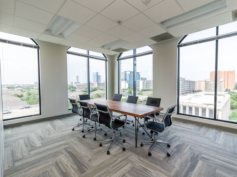 3120 Southwest Fwy, Houston, TX à louer - Photo intérieure – Image 3 sur 5