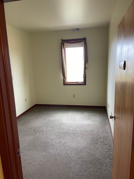 14135 Kutztown Rd, Fleetwood, PA à louer - Photo intérieure – Image 2 sur 17