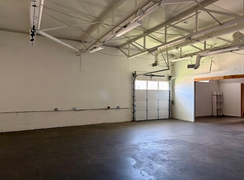 1220 Manufacturing St, Dallas, TX à louer - Photo intérieure – Image 3 sur 13