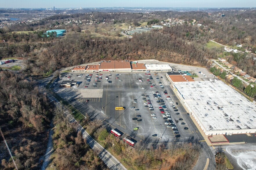 200-1500 Yost Blvd, Pittsburgh, PA à louer - Aérien – Image 2 sur 5