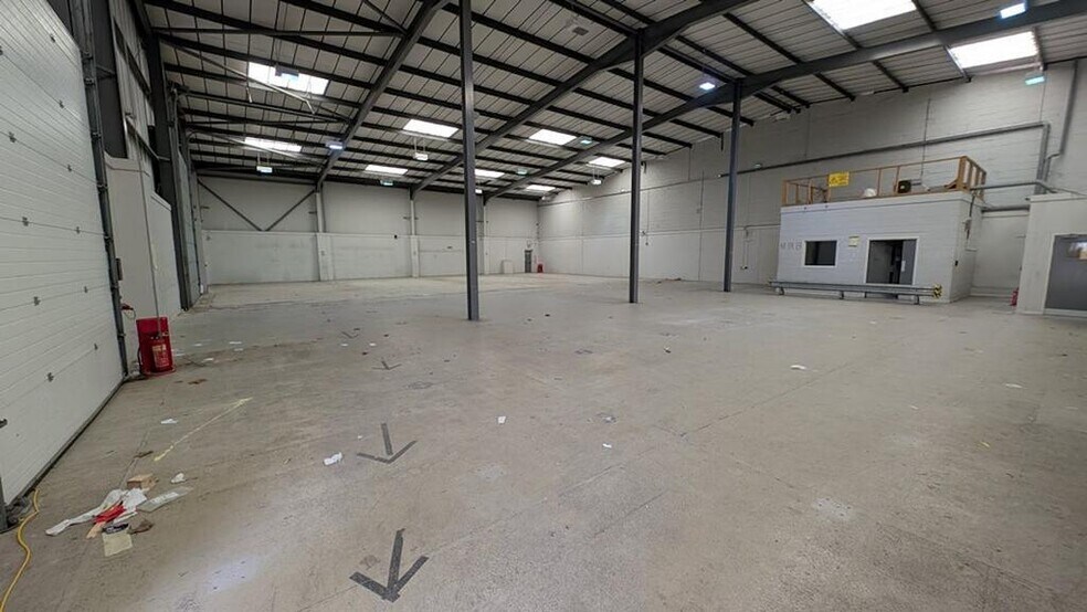 Majestic Rd, Nursling à louer - Photo de l’immeuble – Image 2 sur 12