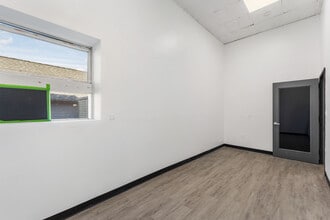 31-43 Merchant St, Newark, NJ à louer Photo intérieure– Image 1 sur 2