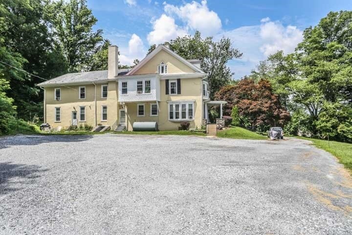 8 Paul Nelms Dr, Downingtown, PA à vendre - Photo de l’immeuble – Image 2 sur 66