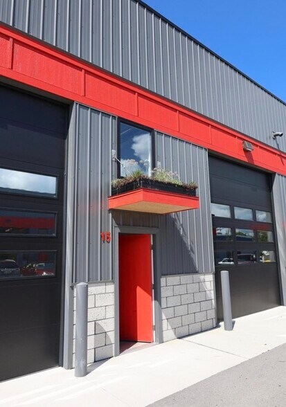 815 Verhoeks St, Grand Haven, MI à vendre - Photo de l’immeuble – Image 3 sur 22