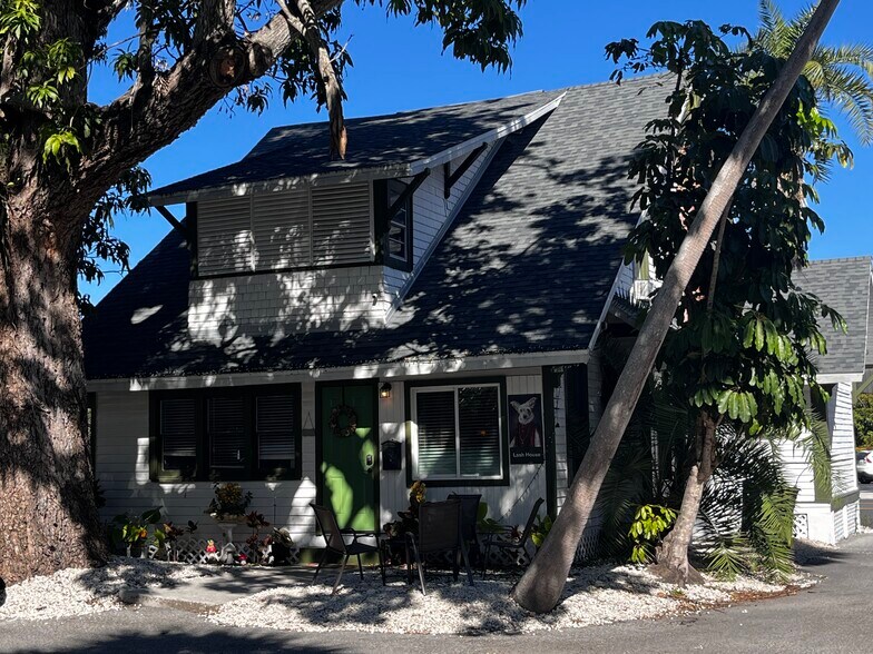 2019 Manatee Ave, Bradenton, FL à louer - Photo intérieure – Image 2 sur 4