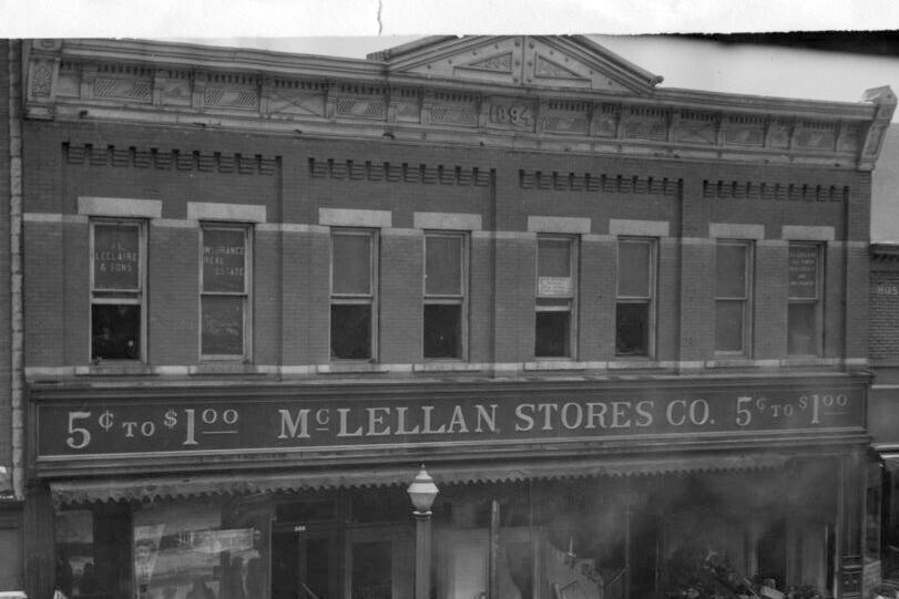 155 S Schuyler Ave, Kankakee, IL à louer Photo principale– Image 1 sur 8