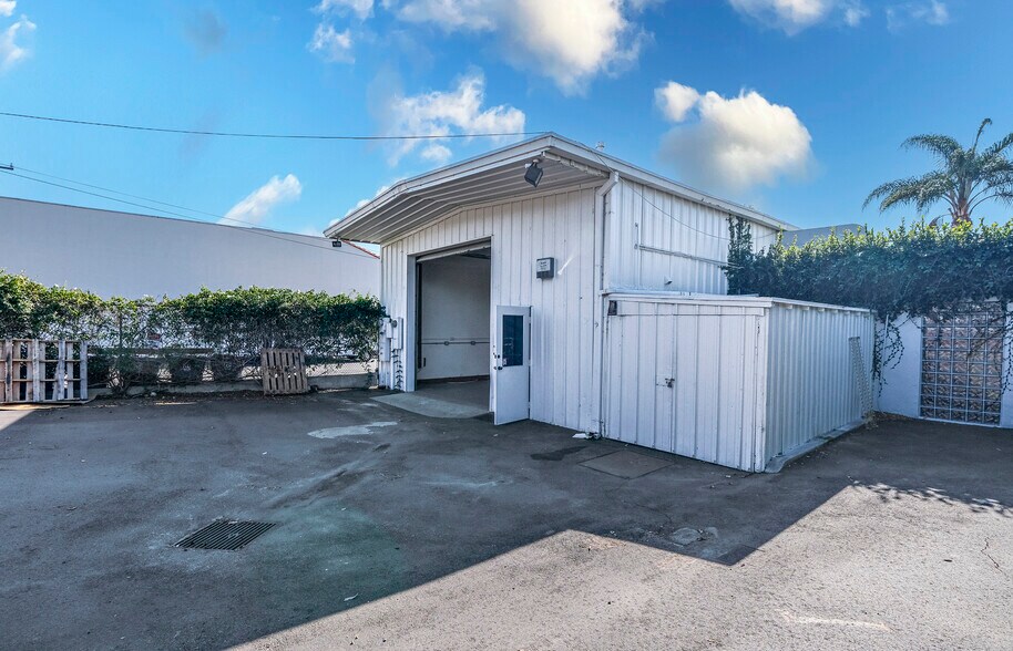 3030 State St, Santa Barbara, CA à louer - Photo de l’immeuble – Image 3 sur 6