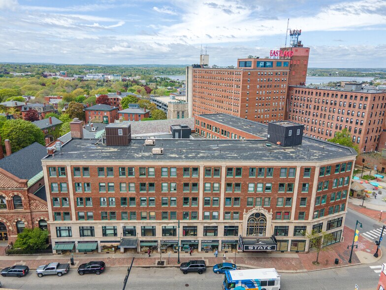 609-615 Congress St, Portland, ME à vendre - Photo de l’immeuble – Image 1 sur 9