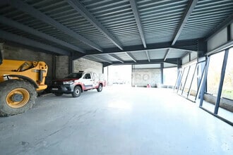 Bureau dans Vénissieux à louer Photo intérieure– Image 1 sur 6