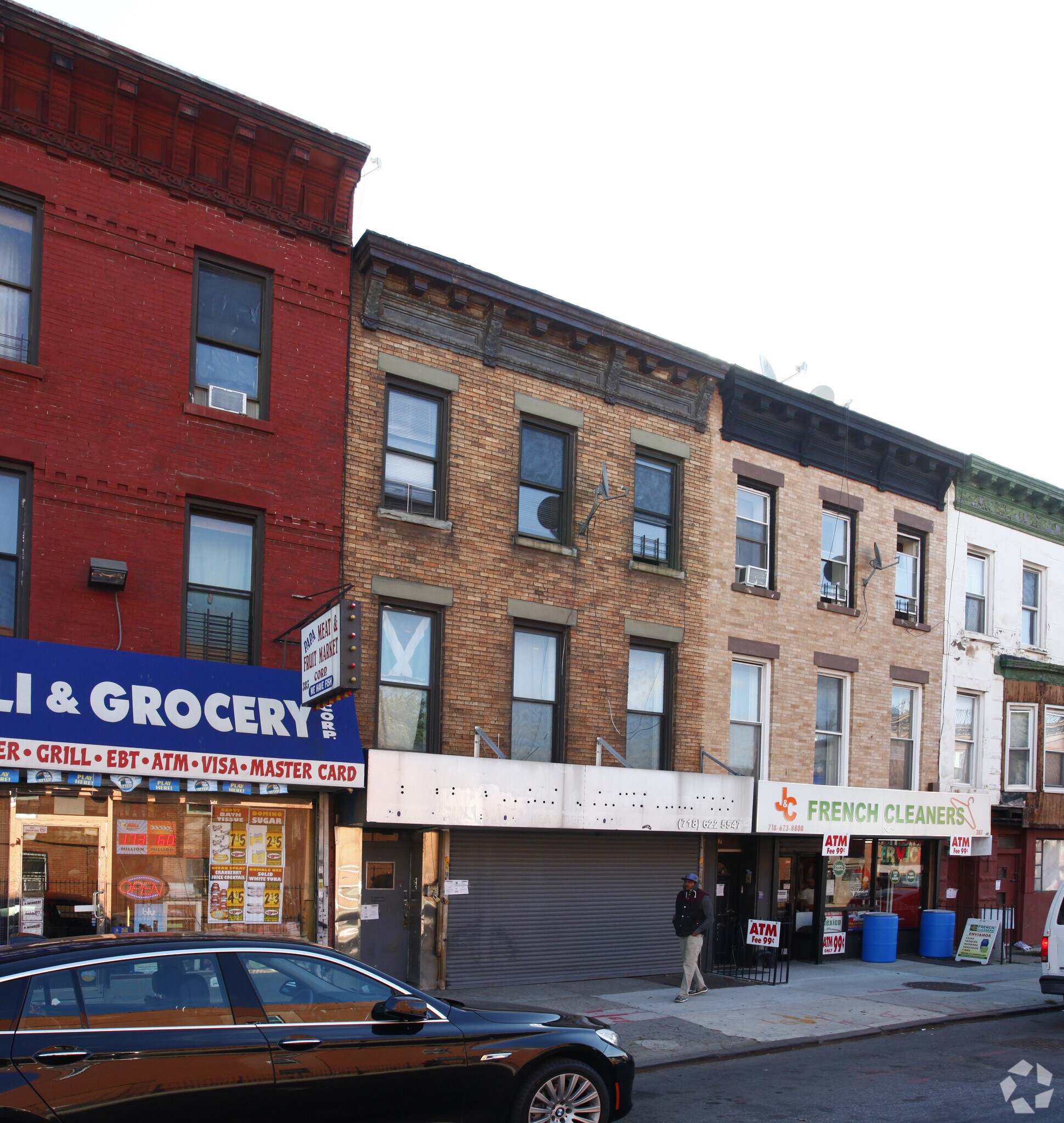 385 Nostrand Ave, Brooklyn, NY à louer Photo principale– Image 1 sur 25