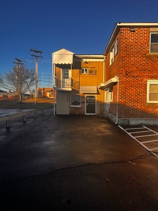 Plus de détails pour 16 Harrington Ave, Shrewsbury, MA - Bureau/Local commercial à louer