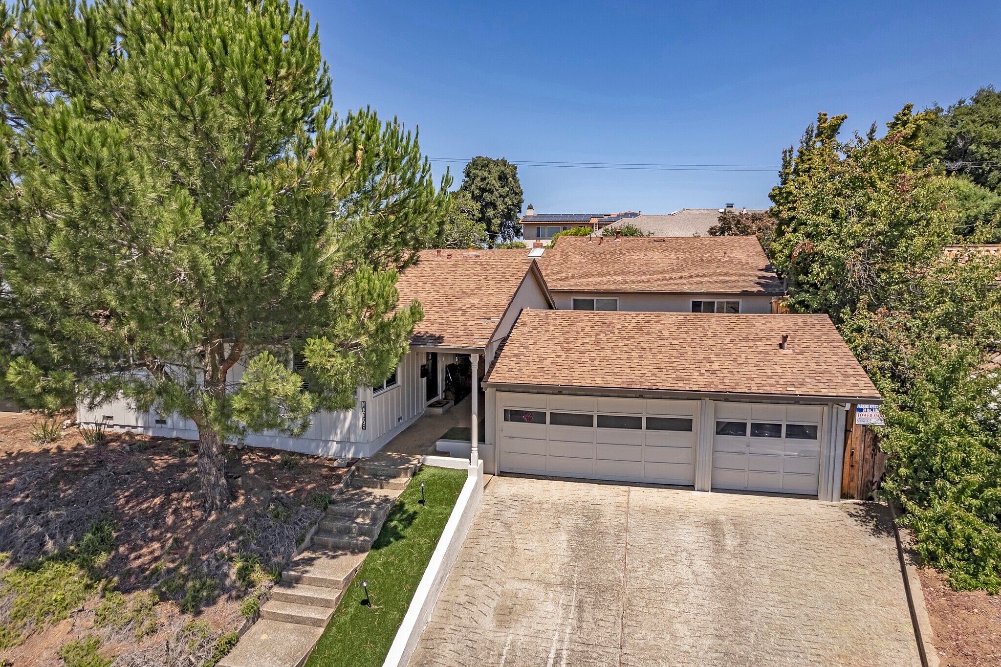 10178 Alpine Dr, Cupertino, CA à vendre Photo de l’immeuble– Image 1 sur 33