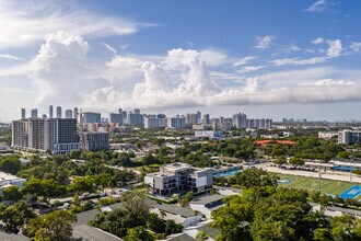 2479 Northeast 192 Street, Miami, FL - Vue aérienne vue de carte - Image1