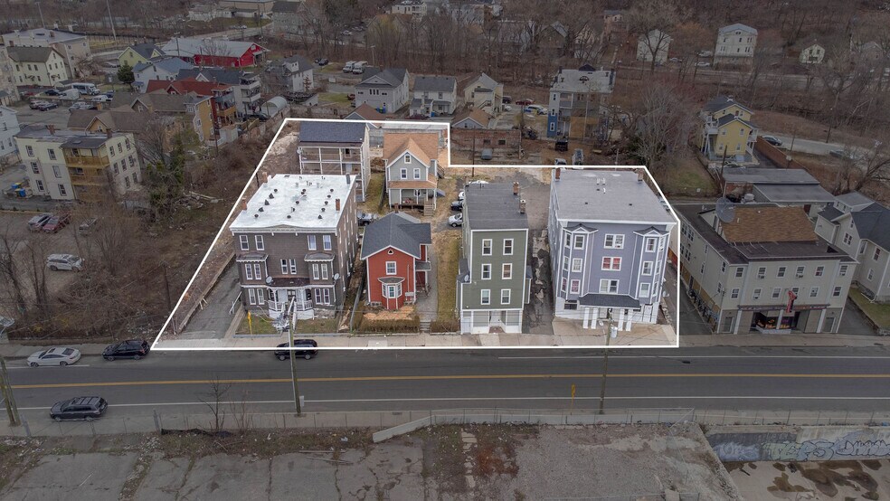 701-703 S Main St, Waterbury, CT à vendre - Photo de l’immeuble – Image 3 sur 28