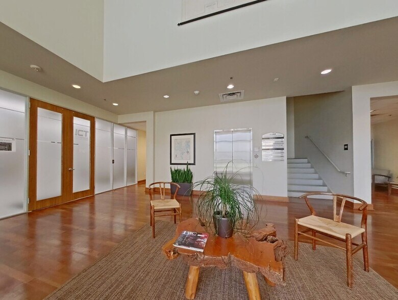 4400 Highway 225, Deer Park, TX à louer - Photo de l’immeuble – Image 2 sur 7