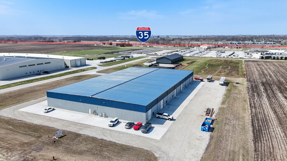 1811 Rich Olive St, Story City, IA à louer - Photo principale – Image 1 sur 21