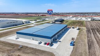 Plus de détails pour 1811 Rich Olive St, Story City, IA - Industriel/Logistique à louer