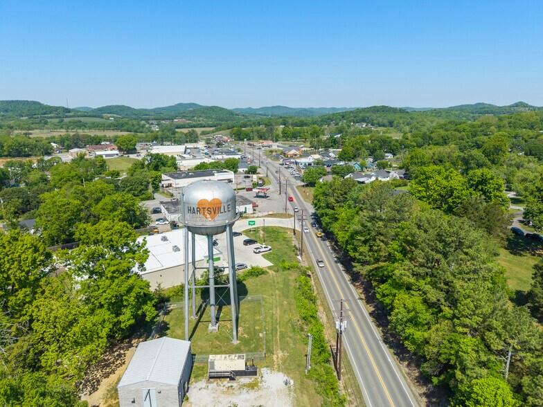 621 McMurry Blvd E, Hartsville, TN à vendre - Photo de l’immeuble – Image 3 sur 14