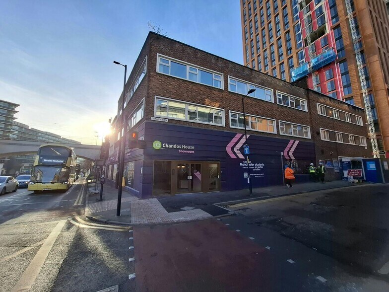 84A-92 London Rd, Manchester à louer - Photo de l’immeuble – Image 3 sur 9