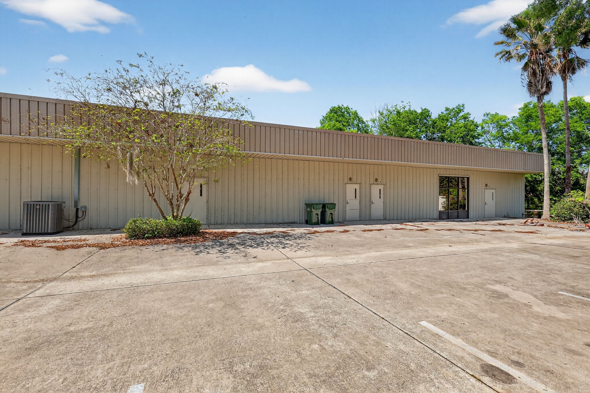 1314 Sumter St, Leesburg, FL à louer Photo principale– Image 1 sur 23