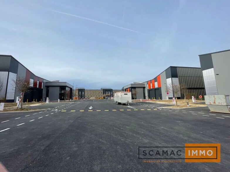 1 Avenue De La Sablière, Limeil-Brévannes à louer - Photo de l’immeuble – Image 2 sur 7