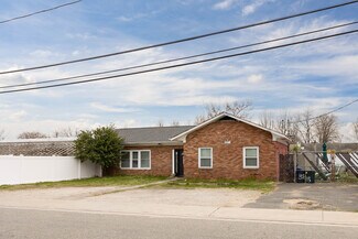 Plus de détails pour 385 Silver Ln, Oceanside, NY - Industriel/Logistique à vendre