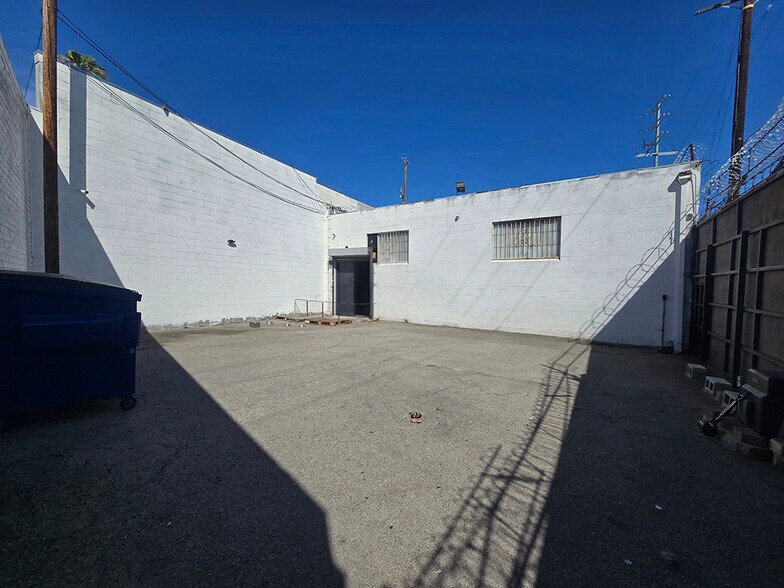 2231 Long Beach Ave, Los Angeles, CA à vendre - Photo de l’immeuble – Image 3 sur 6