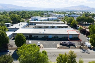 595 Spice Islands Dr, Sparks, NV à louer Photo intérieure– Image 1 sur 2