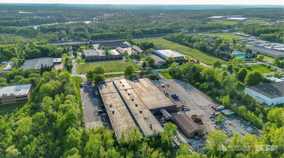 4445 Allen Rd, Stow, OH à vendre - Photo de l’immeuble – Image 3 sur 5