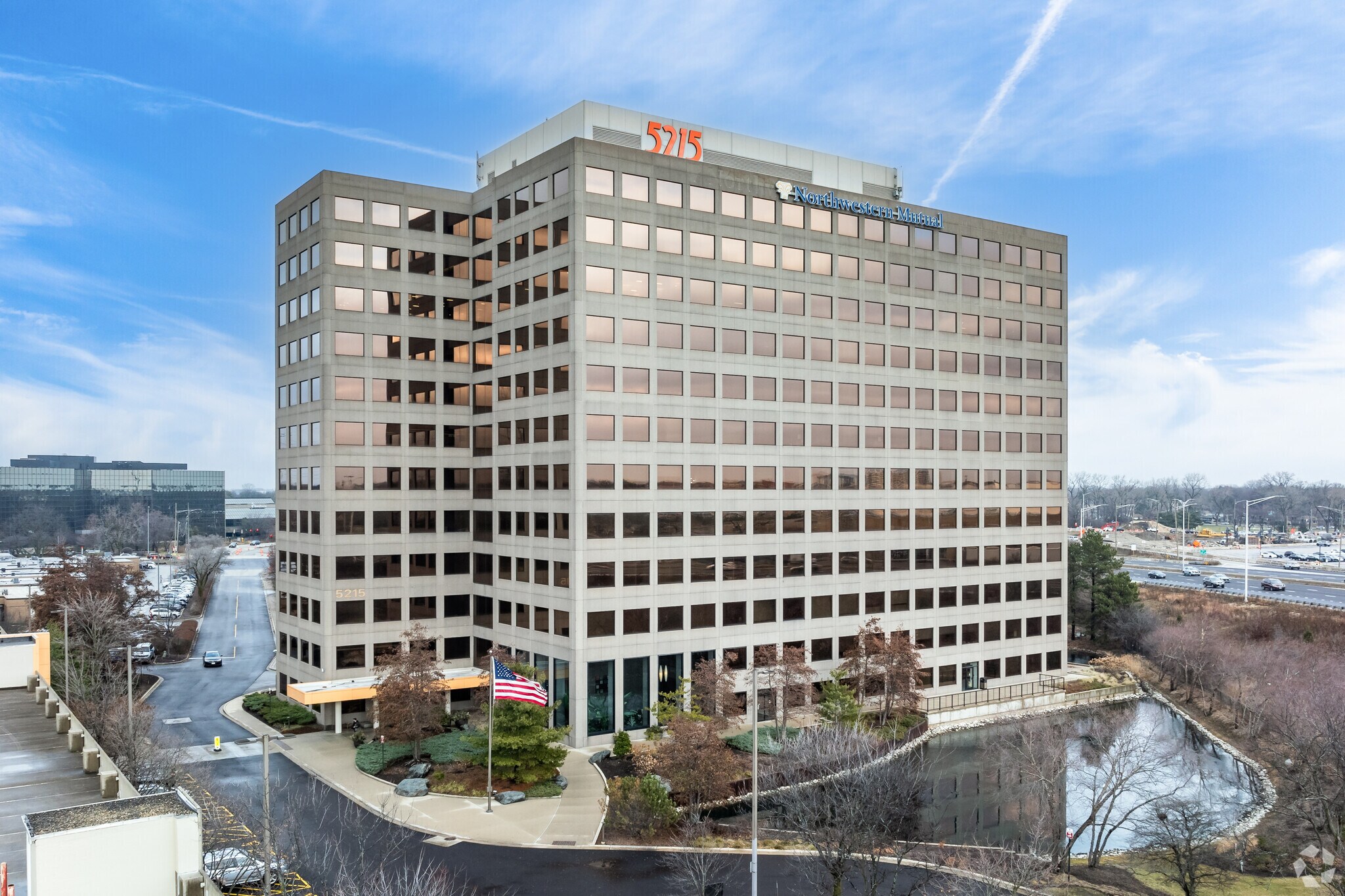 5215 Old Orchard Rd, Skokie, IL à louer Photo principale– Image 1 sur 10