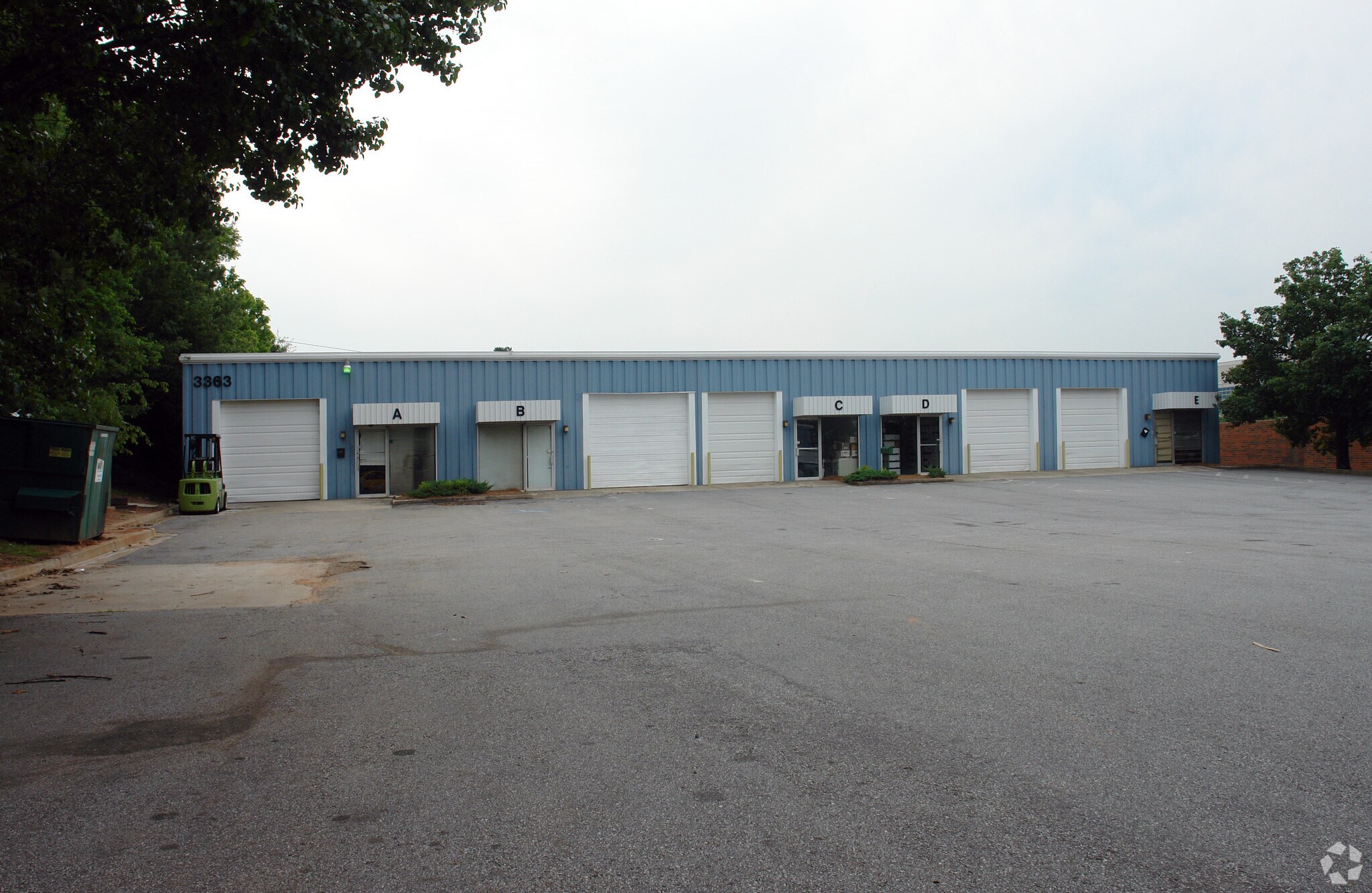 3363 W Hospital Ave, Chamblee, GA à louer Photo principale– Image 1 sur 4