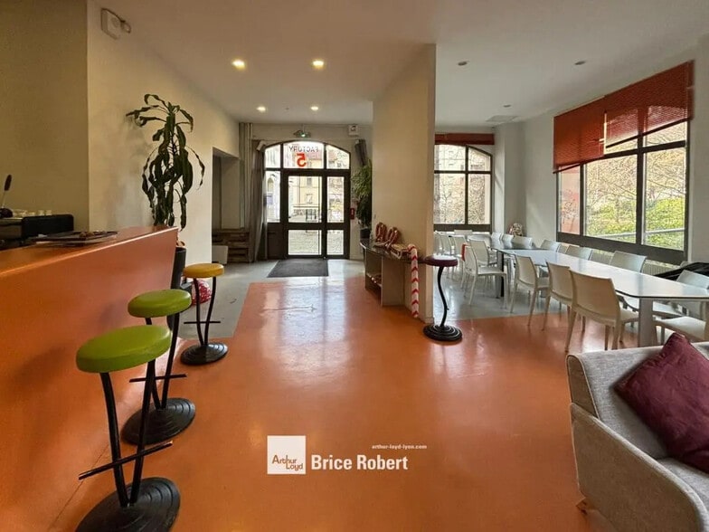 51 Montée De La Grande Côte, Lyon à louer - Photo intérieure – Image 3 sur 8