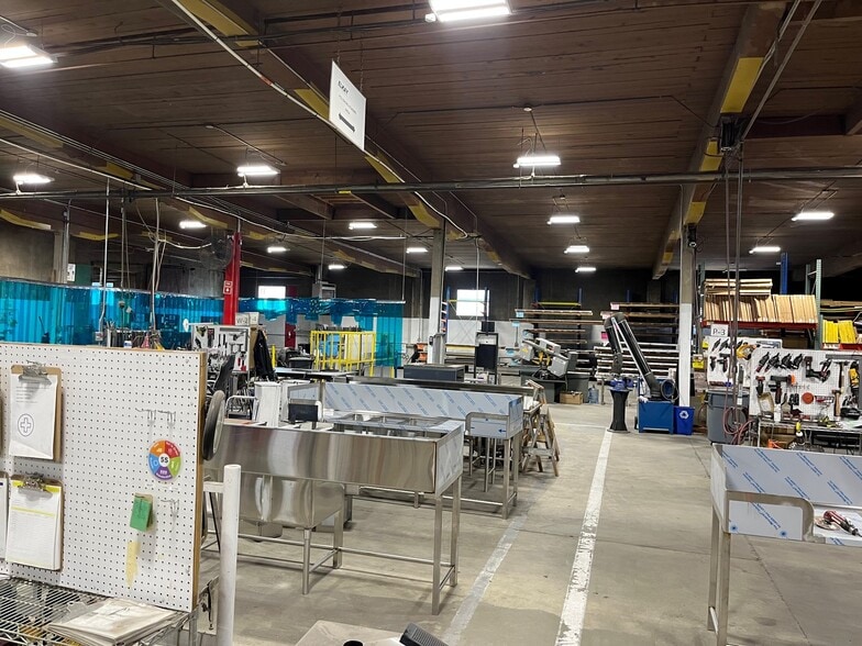 421 N Freya St, Spokane, WA à louer - Photo intérieure – Image 2 sur 4