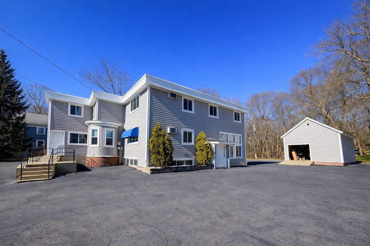 152 Forbes St, Riverside, RI à vendre Photo principale– Image 1 sur 9